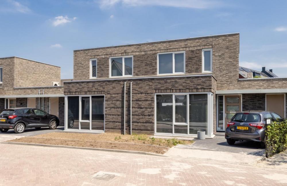 8 woningen