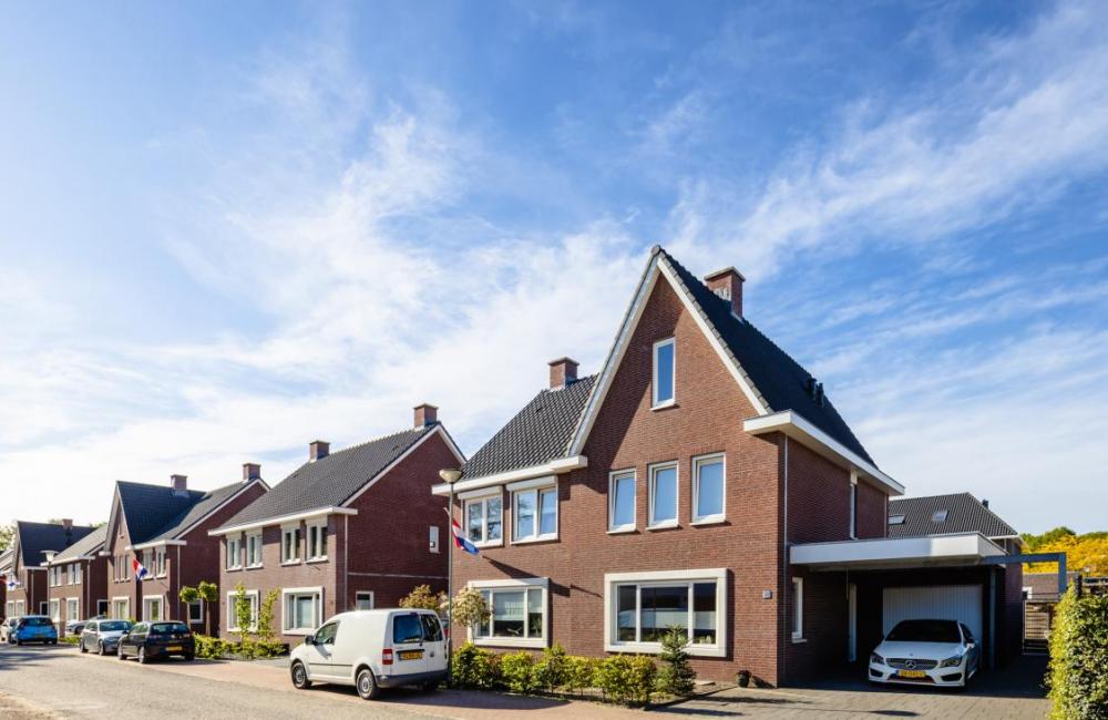 8 woningen