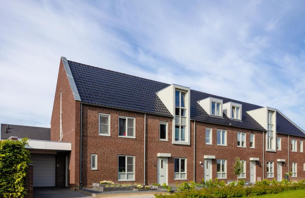 6 woningen aan Den Heuvel